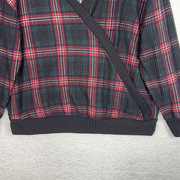 Torrid Plus 1X Plaid Waffle Knit Surplice V-Neck Top Red Black‎ Long Sleeve - Picture 4 of 12